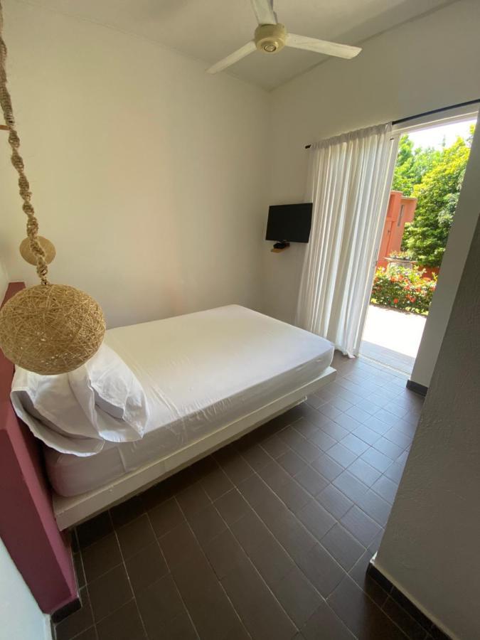 Color Hostel Паломино Экстерьер фото