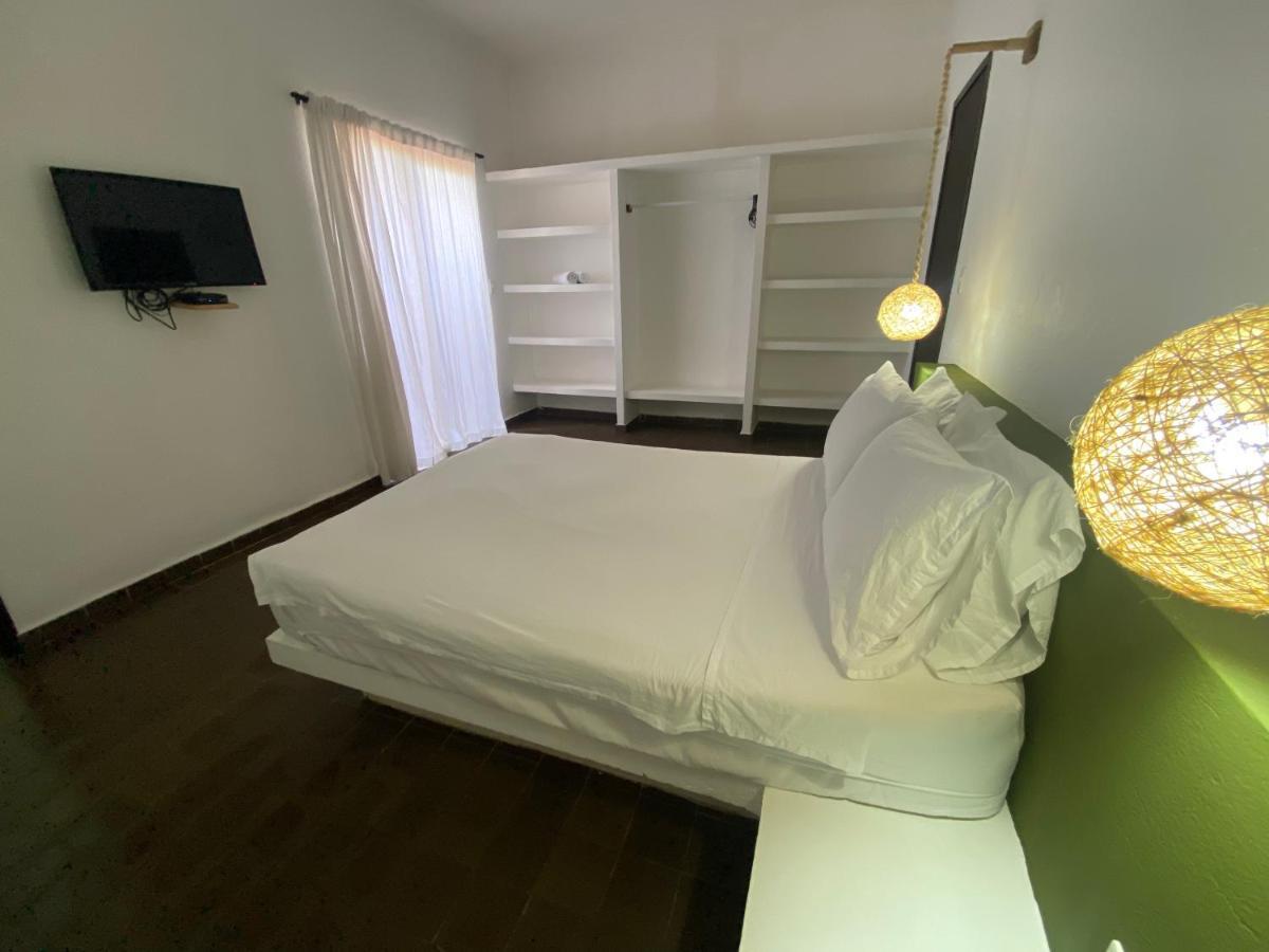Color Hostel Паломино Экстерьер фото